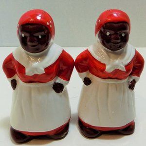 Vintage Black African Americana Cooks Chefs Salt and Pepper Shakers